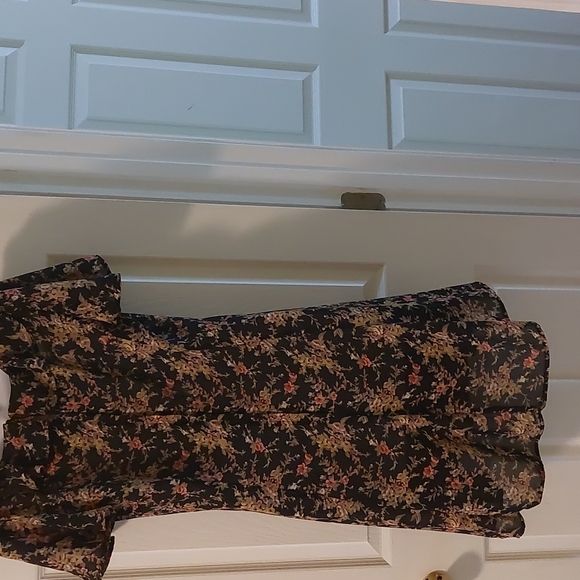 Beautiful dress floral - Picture 5 of 6